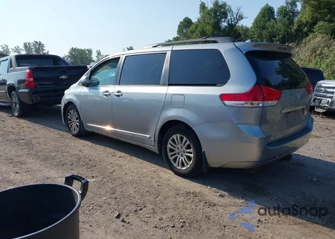 2011 Toyota Sienna Xle V6 из США, поврежденный, VIN 5TDYK3DC6BS116659